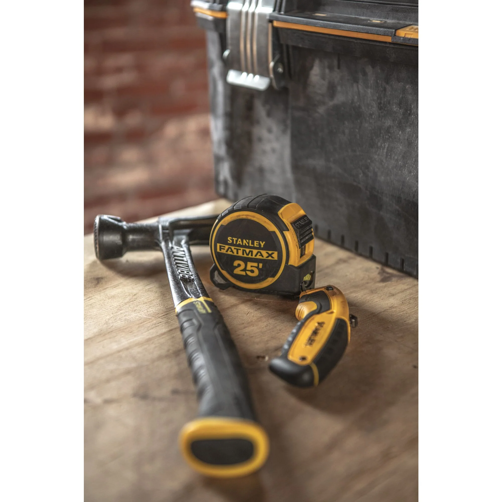 Stanley FatMax 28" Structural Foam Toolbox - Image 17