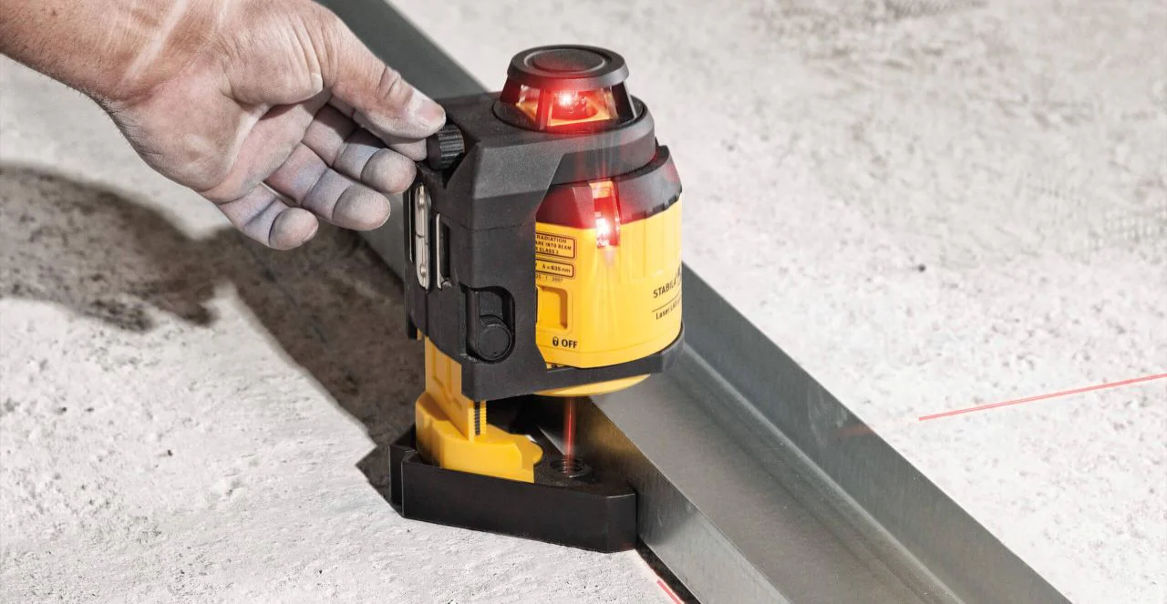 Stabila LAX400 Multi-Line 360° Red Laser Kit - Image 3
