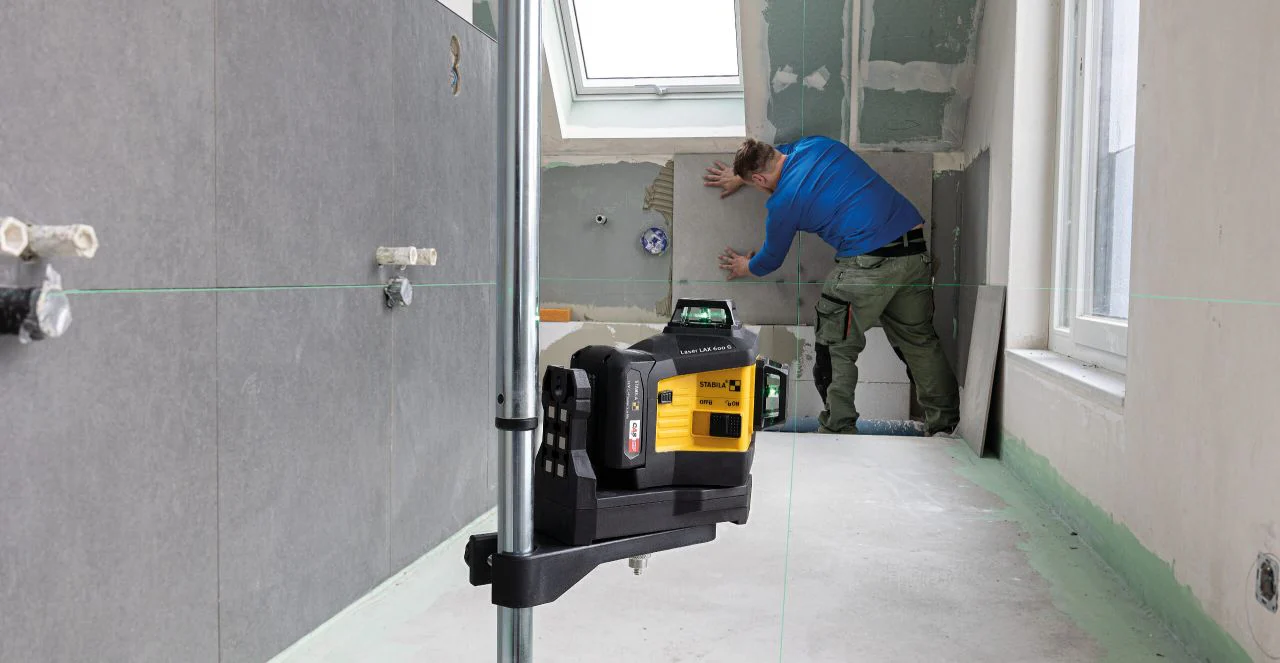 Stabila LAX 600G 12V Multi-Line 360° Green Laser Kit - Image 7