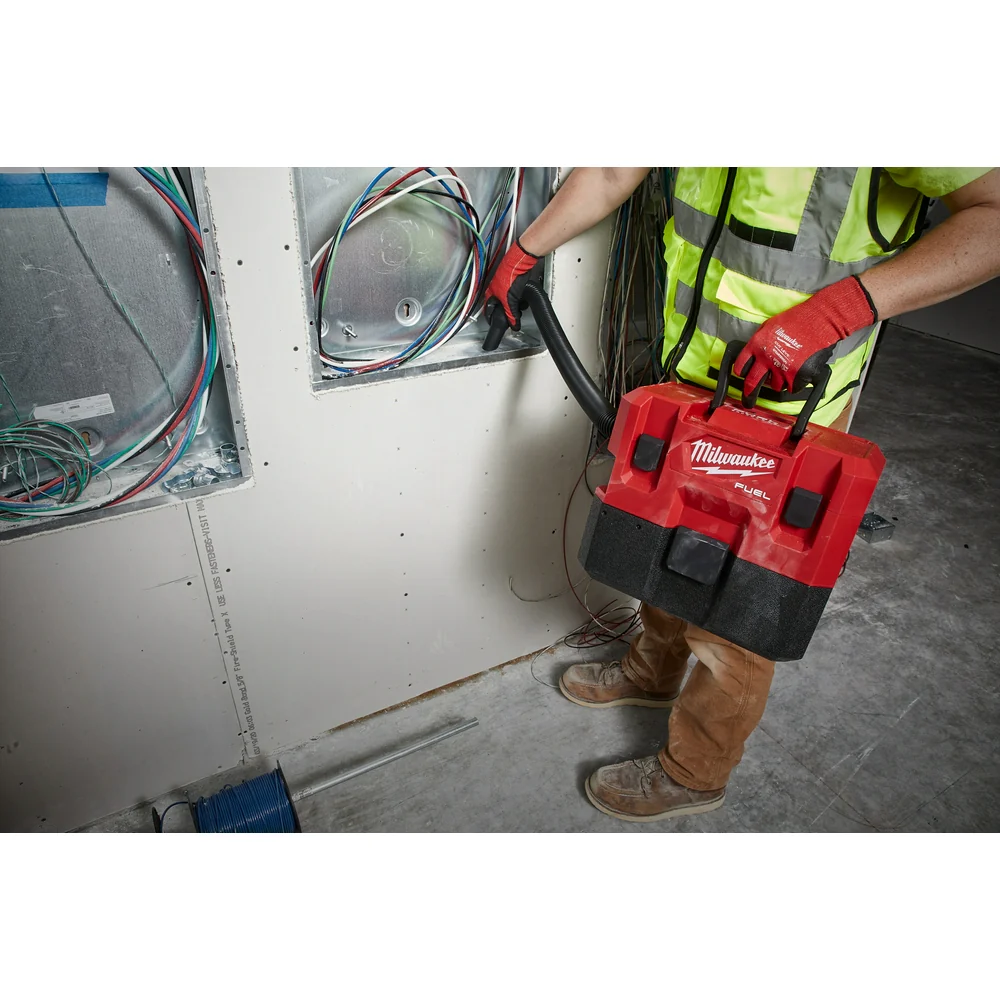 Milwaukee M12 FUEL Cordless 1.6 Gallon Wet/Dry Vacuum - Tool Only - Image 10
