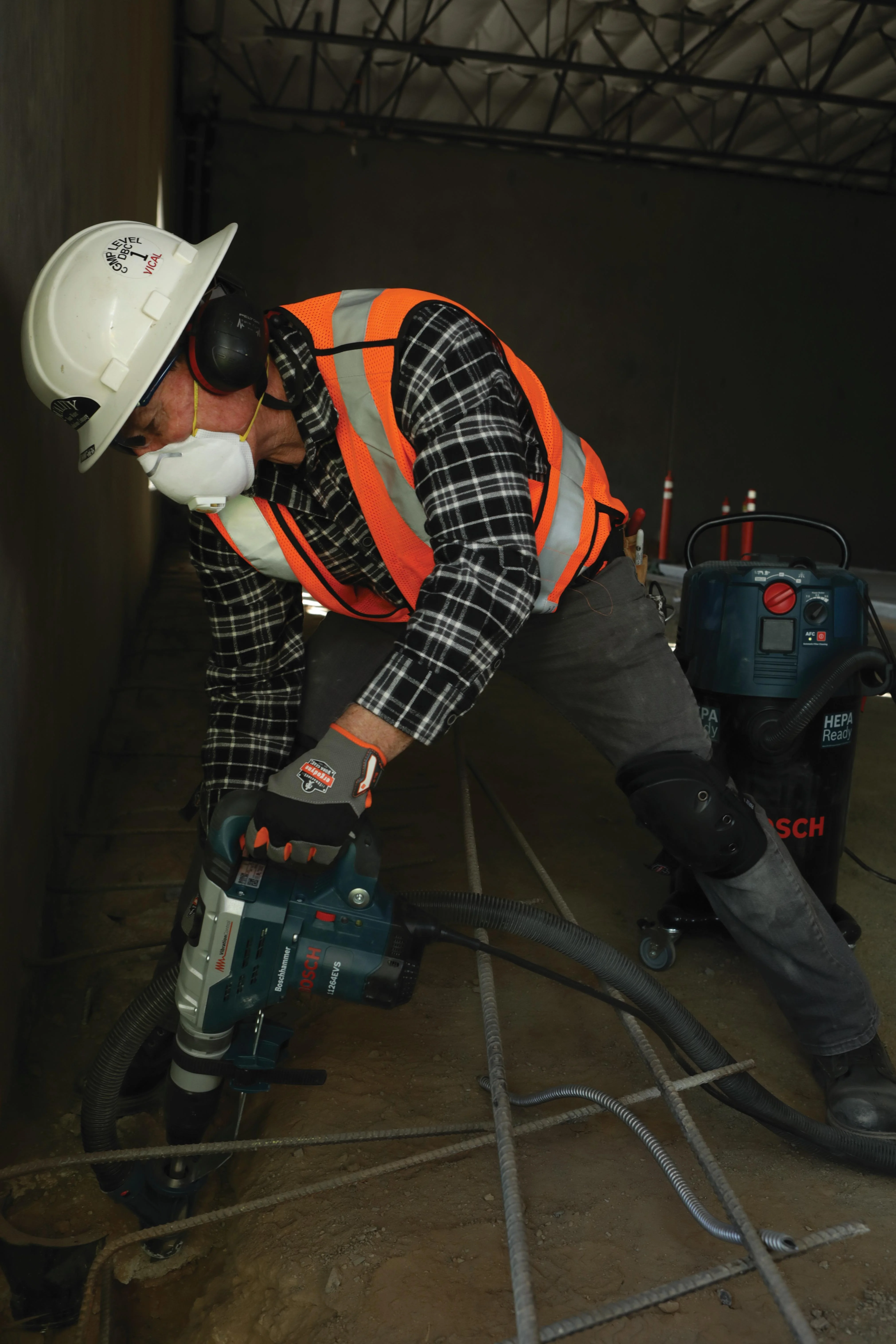 Bosch SDS MAX® 1-5/8" Combination Hammer - Image 8