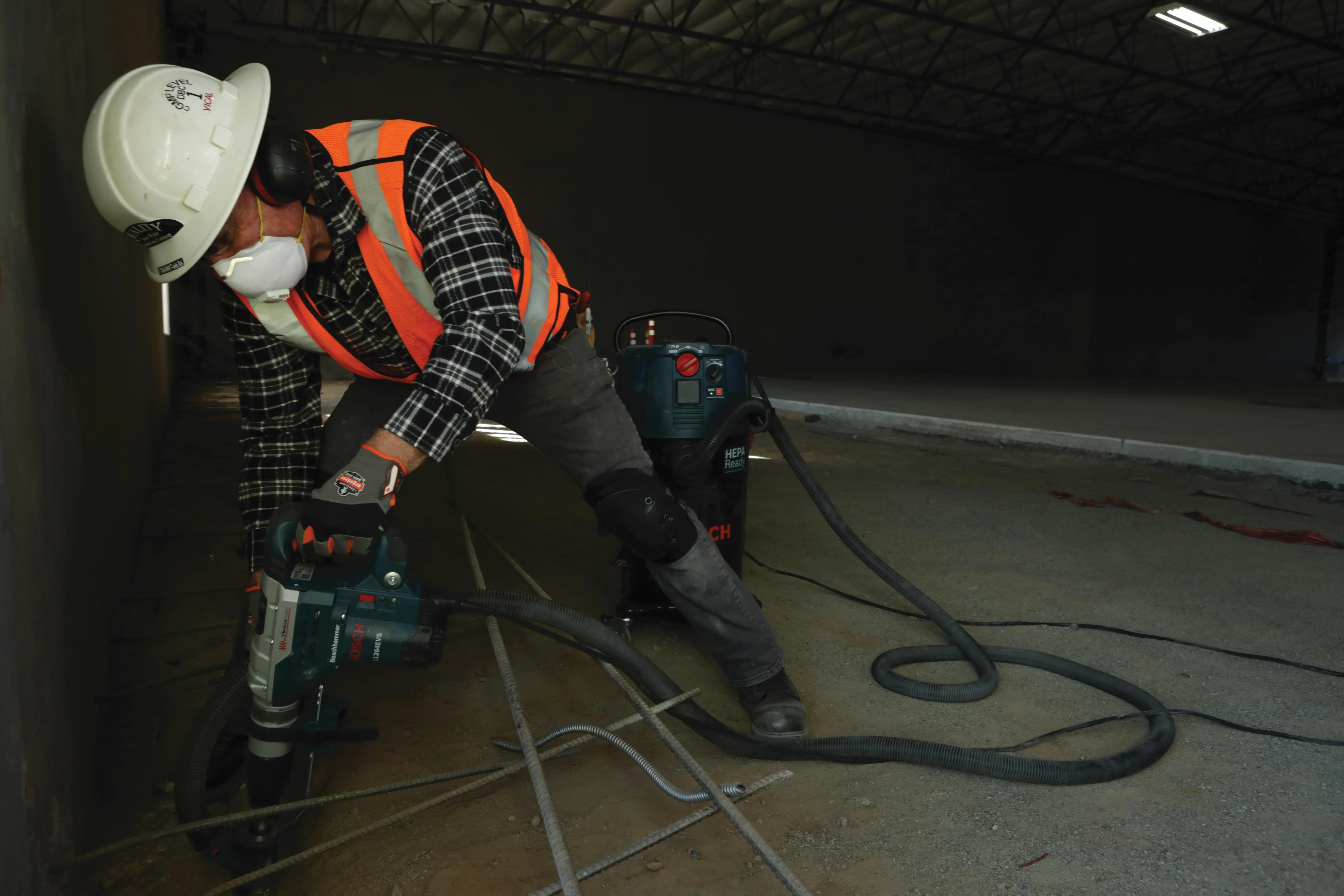 Bosch SDS MAX® 1-5/8" Combination Hammer - Image 9