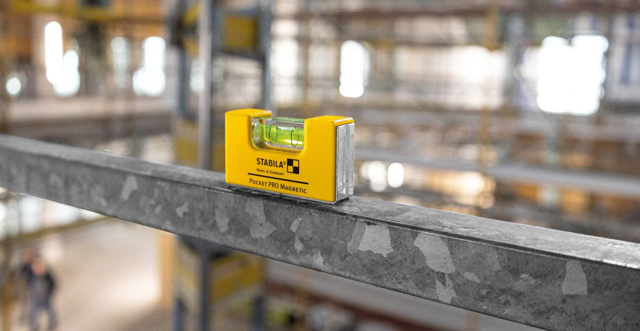 Stabila Pocket Pro Magnetic Spirit Level - 3" - Image 8