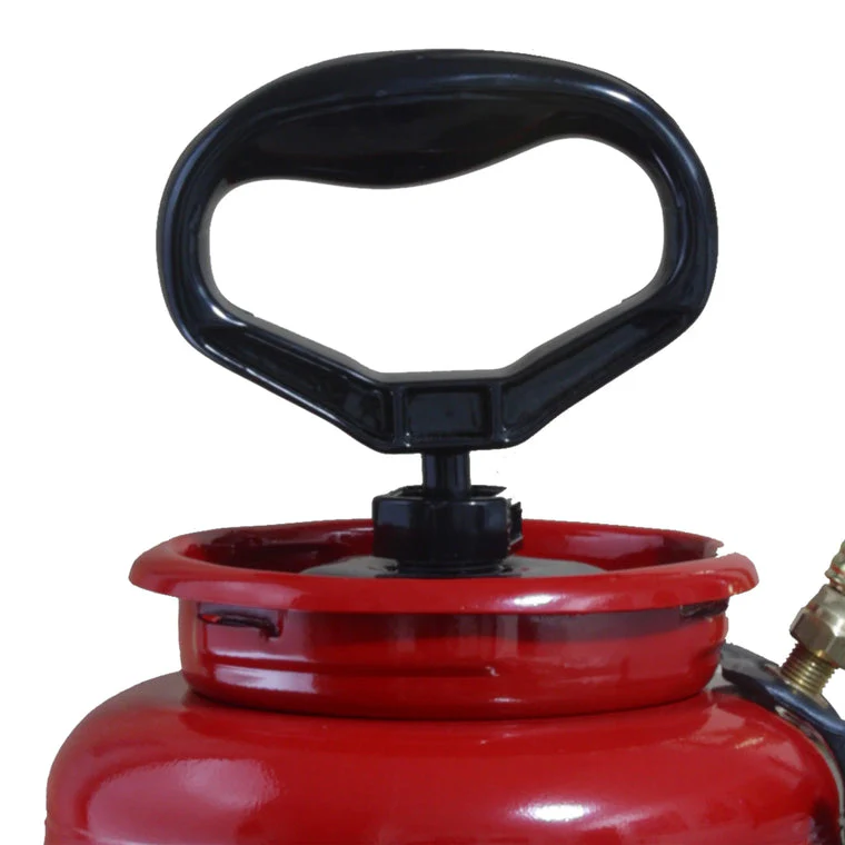 Chapin 3.5-gallon Xtreme Tri-Poxy Industrial Concrete Open Head Tank Sprayer - Image 3