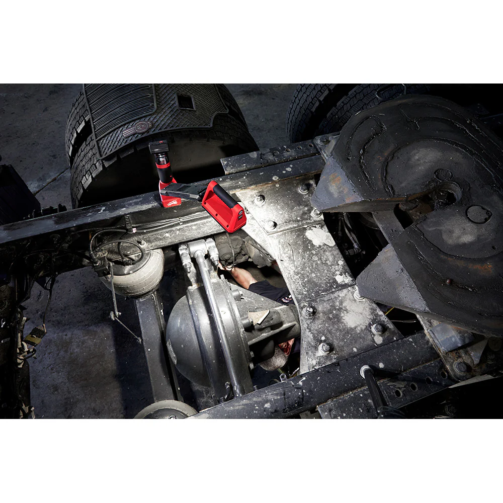 Milwaukee M12 Underbody Light - Image 13