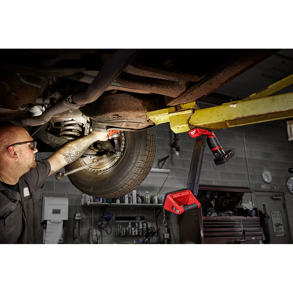 Milwaukee M12 Underbody Light - Image 7