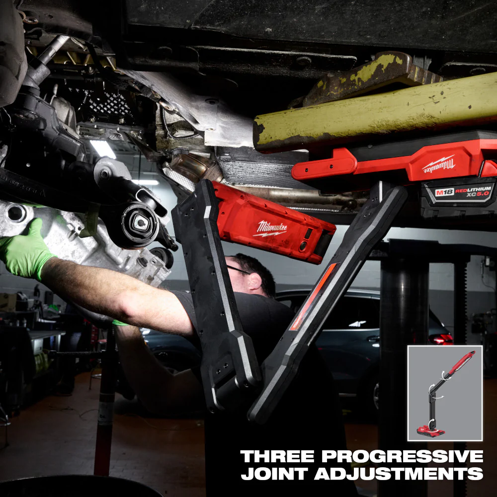Milwaukee M18™ Magnetic Extendable Boom Light - Image 6
