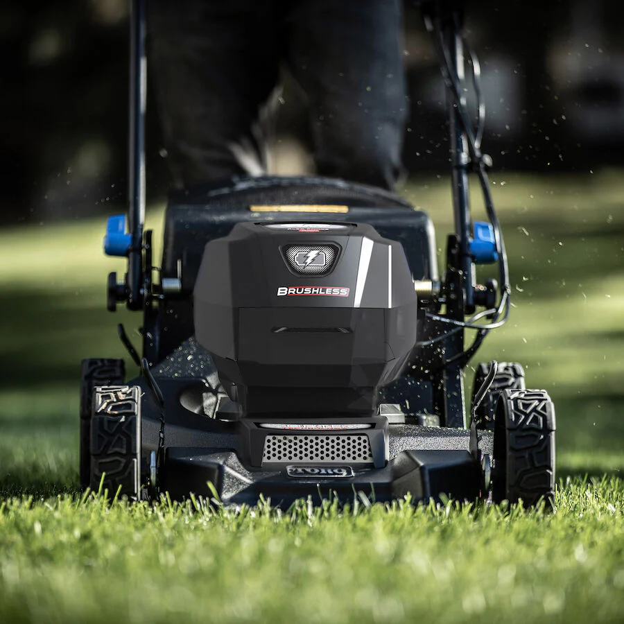 Toro 60V MAX 21" Super Recycler Lawn Mower w/ Personal Pace & SmartStow - Image 5