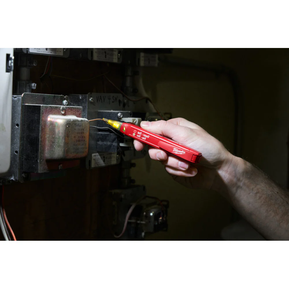 Milwaukee Dual Range Voltage Detector - Image 5