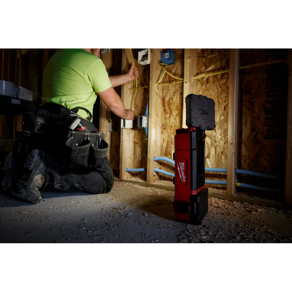 Milwaukee M12™ PACKOUT™ Flood Light w/ USB Charging - Image 5