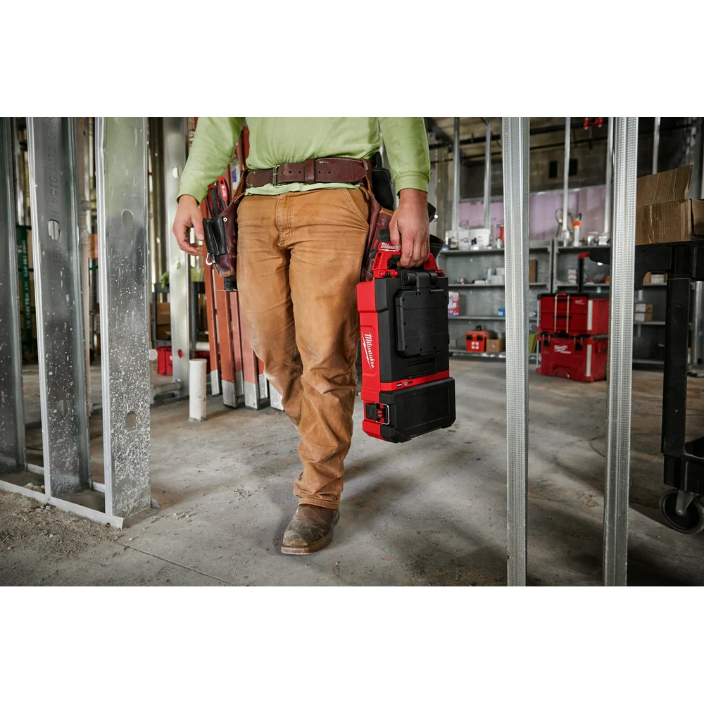 Milwaukee M12™ PACKOUT™ Flood Light w/ USB Charging - Image 6
