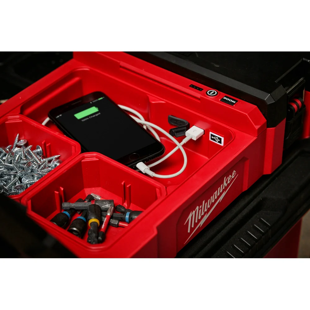 Milwaukee M12™ PACKOUT™ Flood Light w/ USB Charging - Image 8