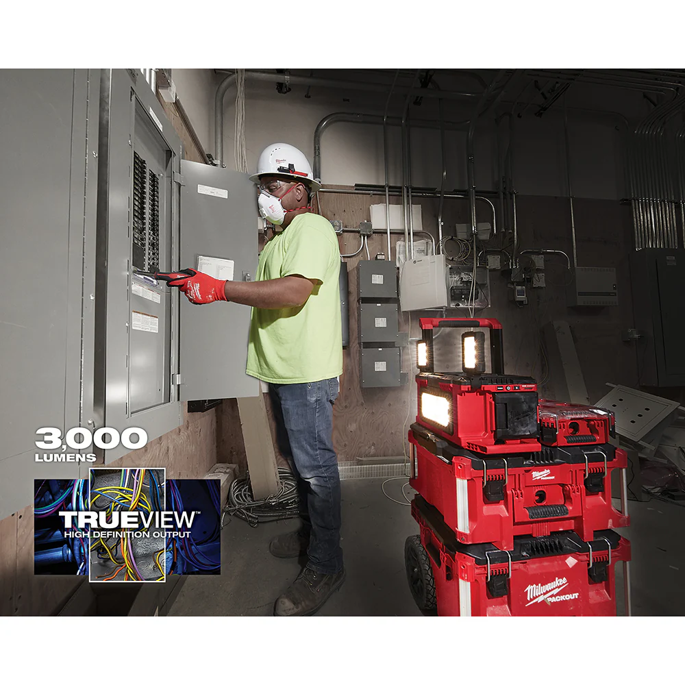 Milwaukee M18 Cordless PACKOUT Light/Charger  - Tool Only - Image 4