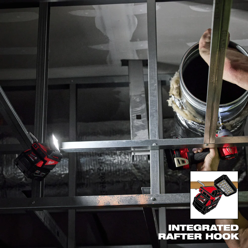 Milwaukee M18™ ROVER™ Compact Folding Flood Light w/ USB Charging - Image 5