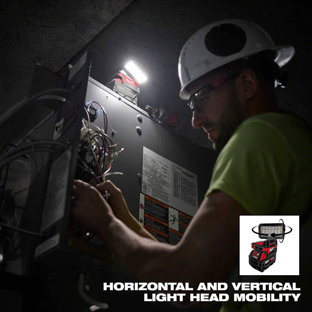 Milwaukee M18™ ROVER™ Compact Folding Flood Light w/ USB Charging - Image 6