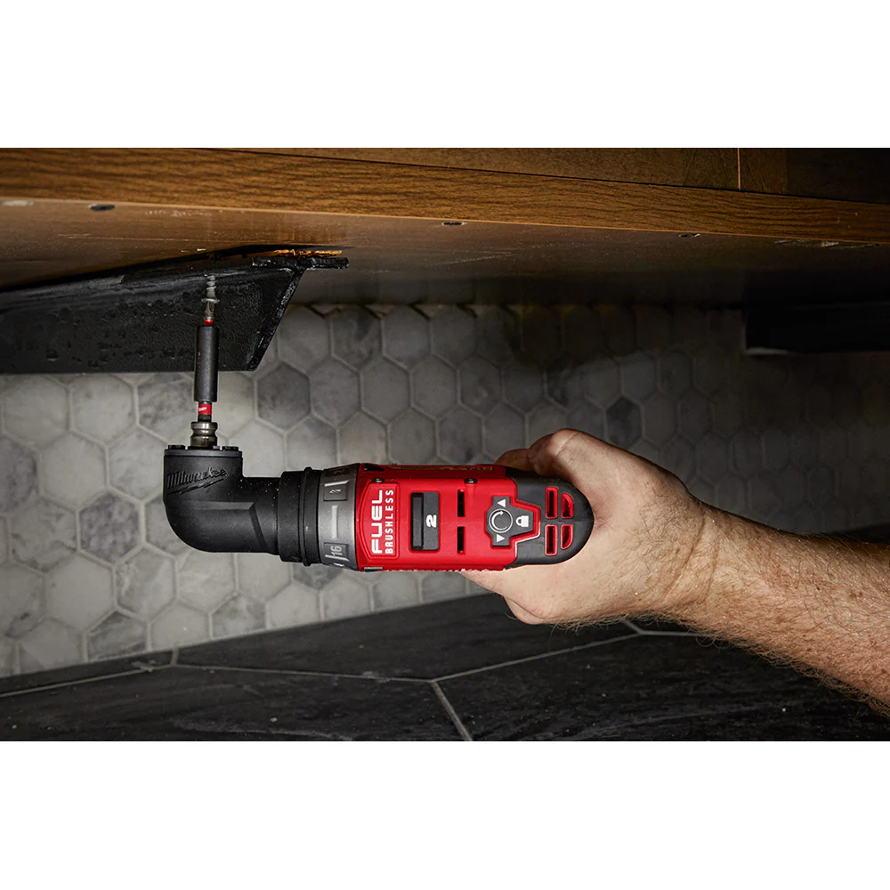 Milwaukee M12 FUEL Cordless Installation Drill/Driver Kit - Image 25