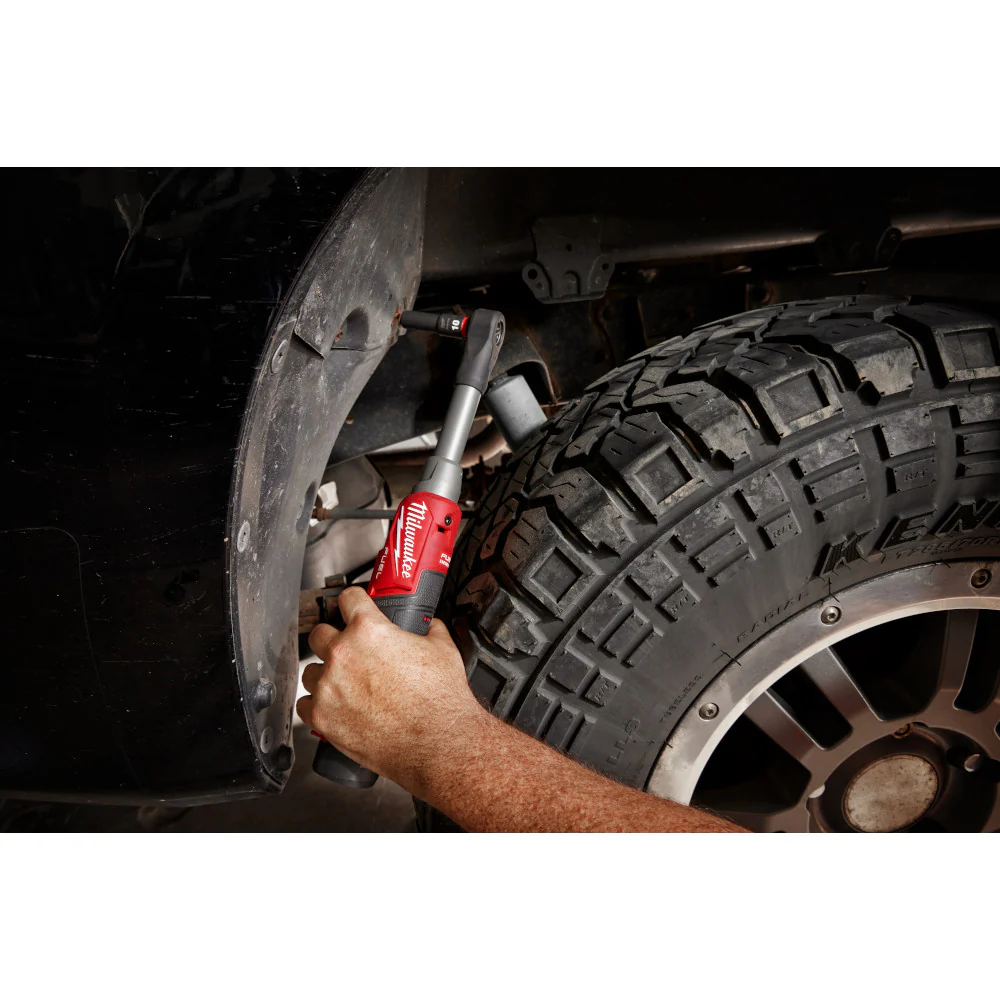 Milwaukee M12 FUEL™ 3/8" Extended Reach High Speed Ratchet - Tool Only - Image 9