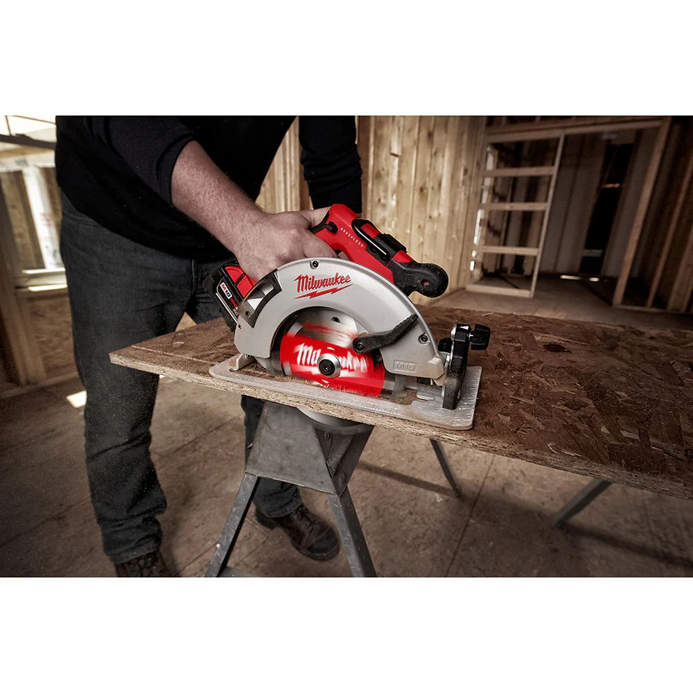 Milwaukee M18 Cordless 7-1/4" Circular Saw - Tool Only - Image 6