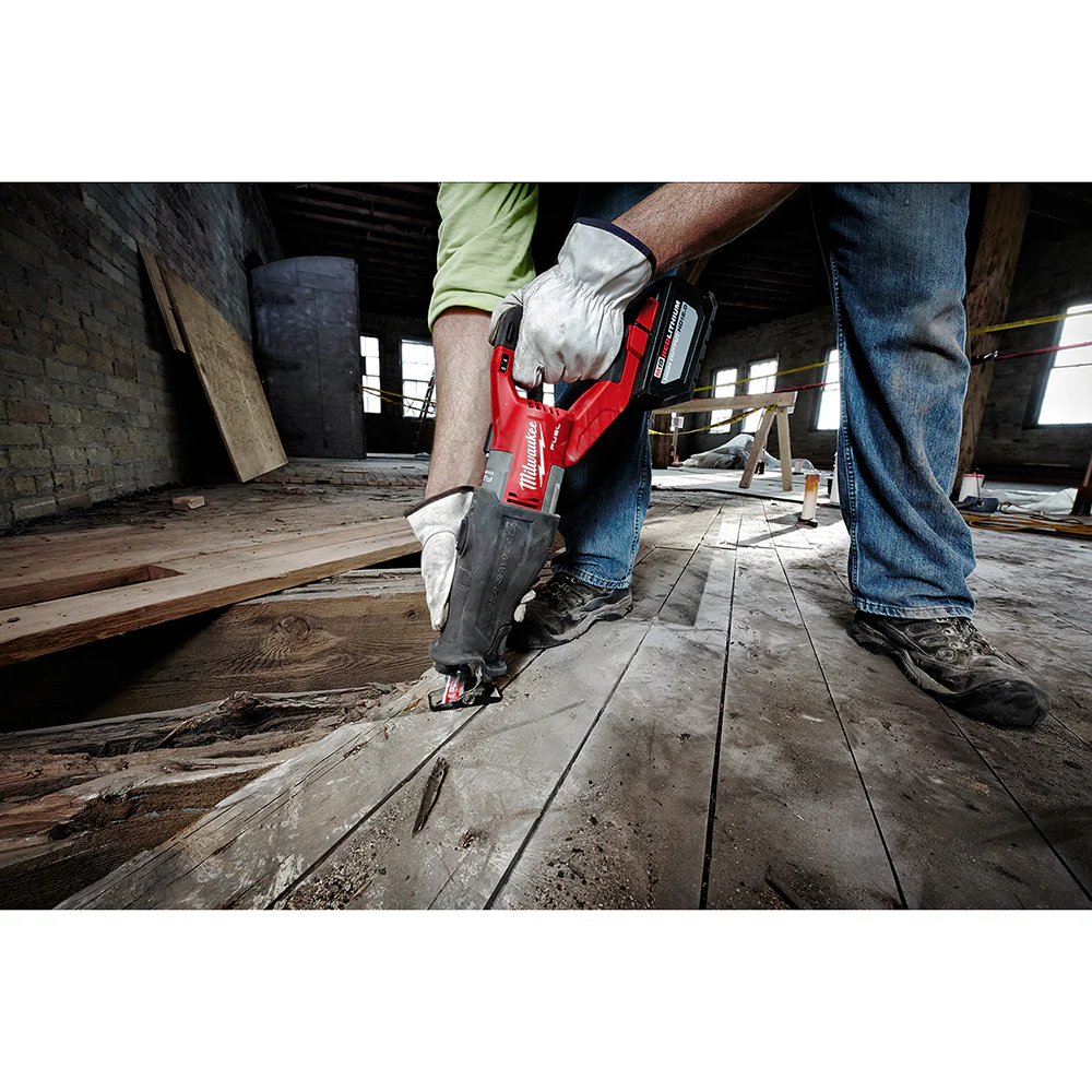 Milwaukee M18 FUEL Cordless SUPER SAWZALL Reciprocating Saw - Tool Only - Image 10