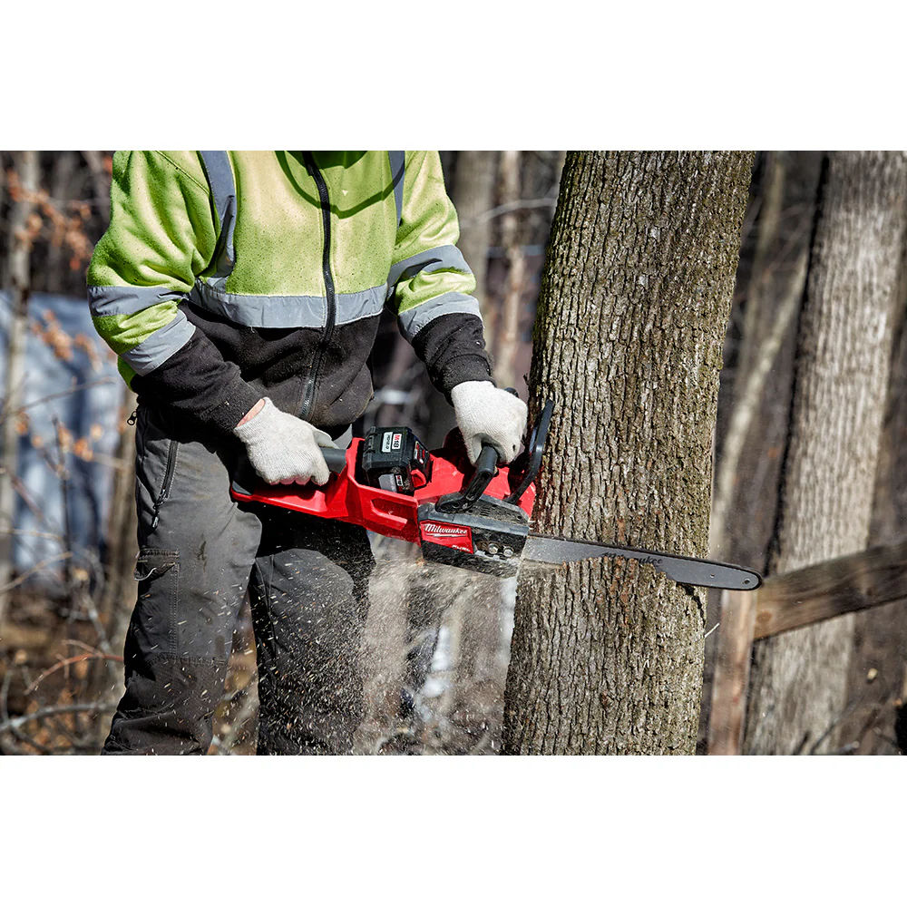 Milwaukee M18 FUEL Cordless 16" Chainsaw - Tool Only - Image 13