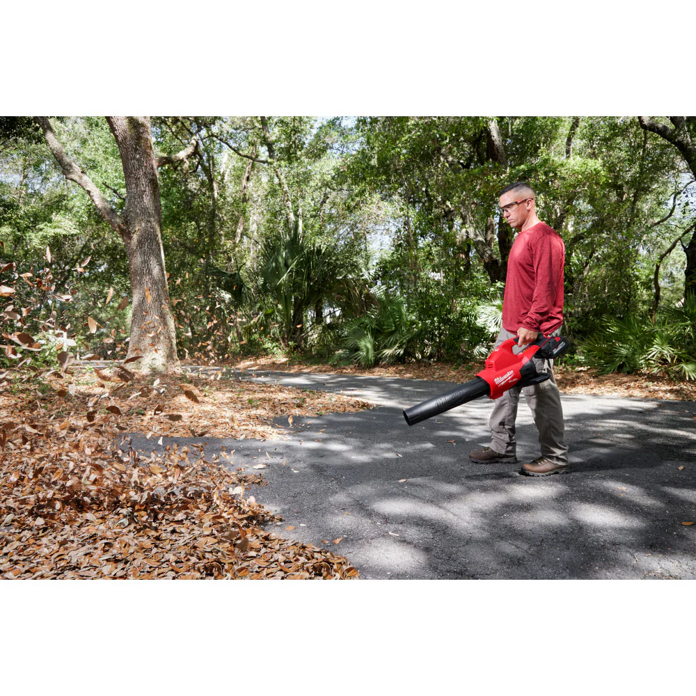 Milwaukee M18 FUEL Cordless Dual Battery Blower - Tool Only - Image 13
