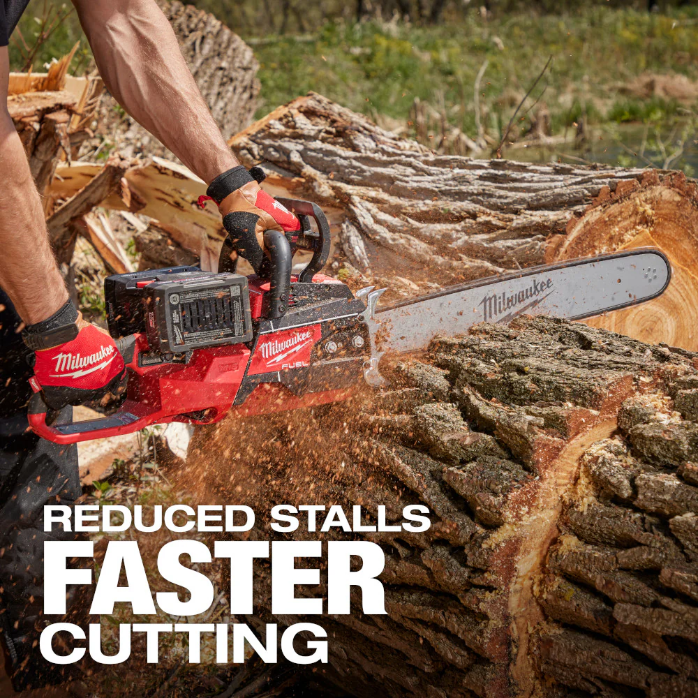 Milwaukee M18 FUEL™ 20" Dual Battery Chainsaw Kit - Image 8