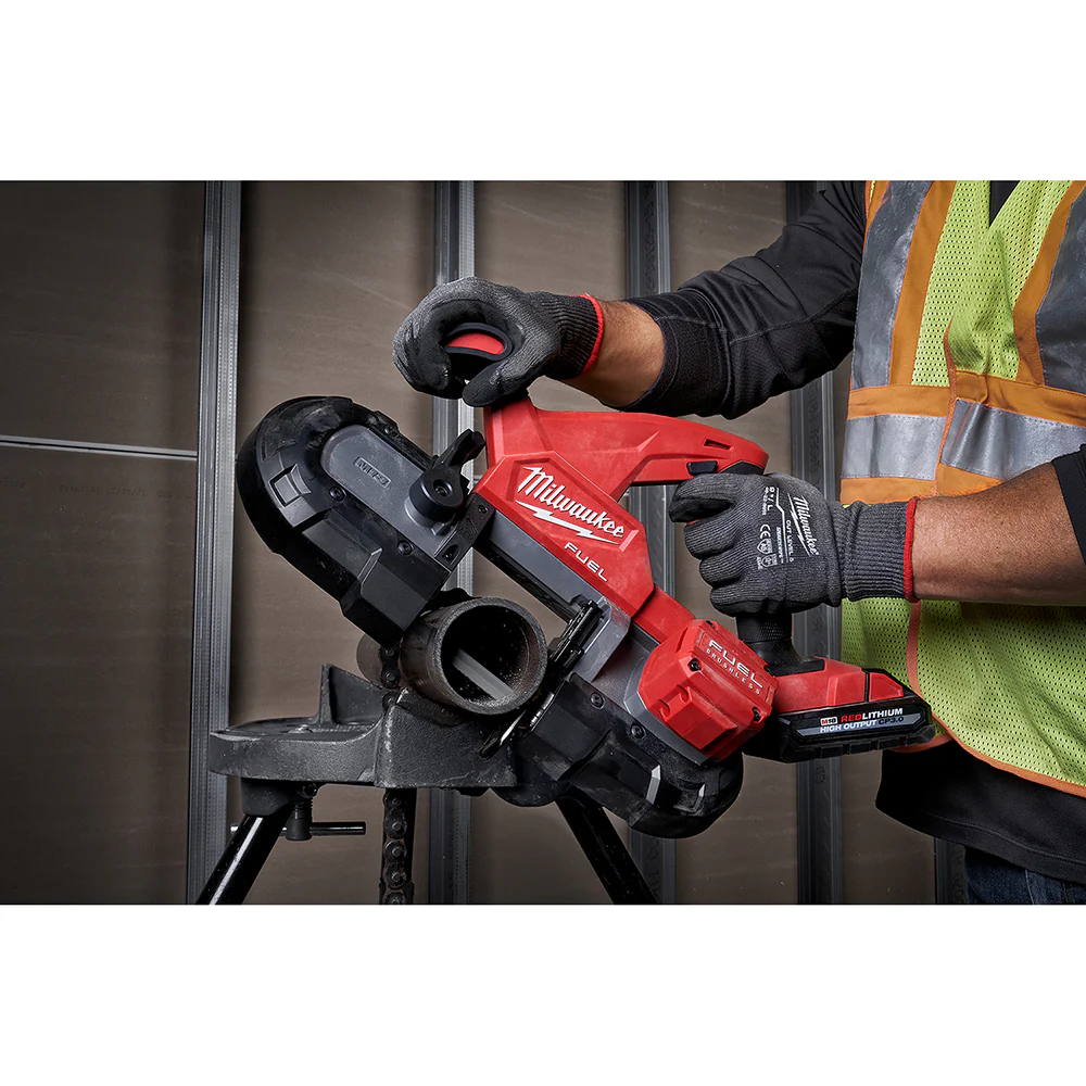 Milwaukee M18 FUEL Cordless Compact Band Saw - Tool Only - Image 10