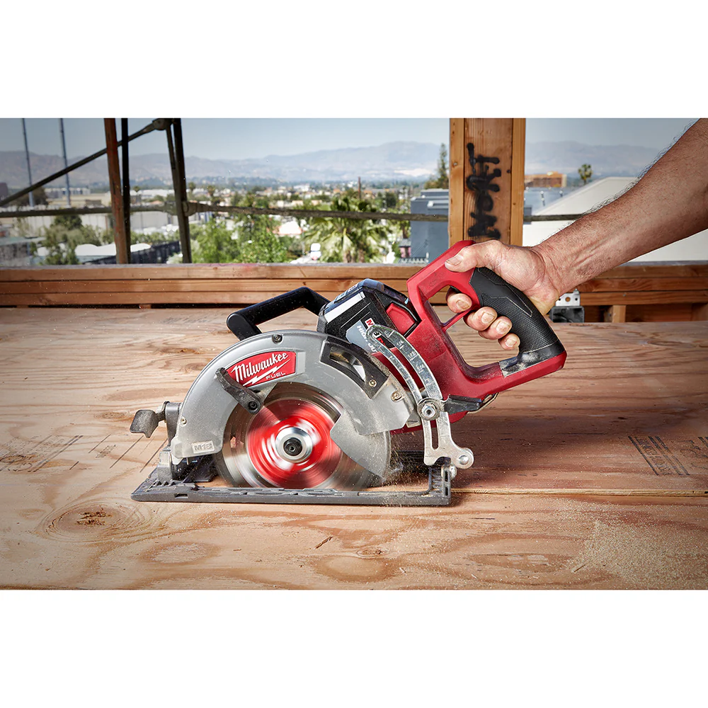 Milwaukee M18 FUEL Cordless Rear Handle 7-1/4" Circular Saw - Tool Only - Image 10