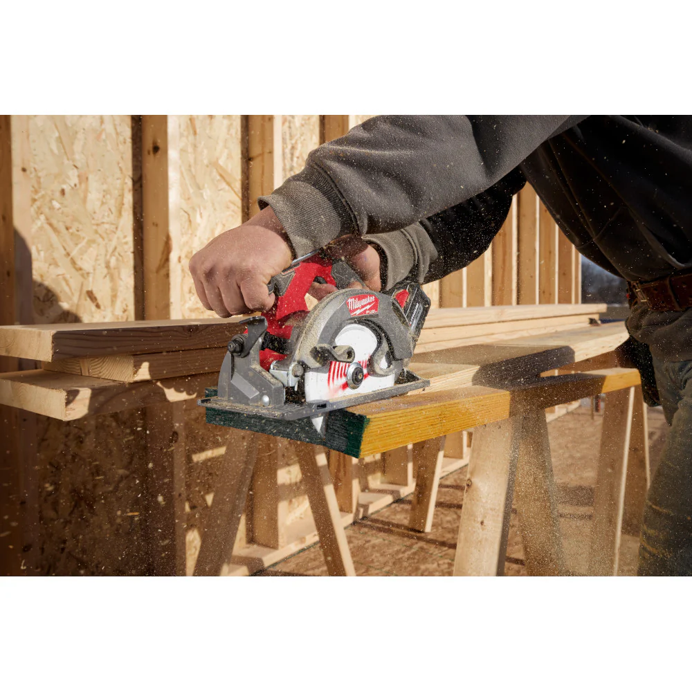 Milwaukee M18 FUEL™ 6-1/2" Circular Saw - Tool Only - Image 9