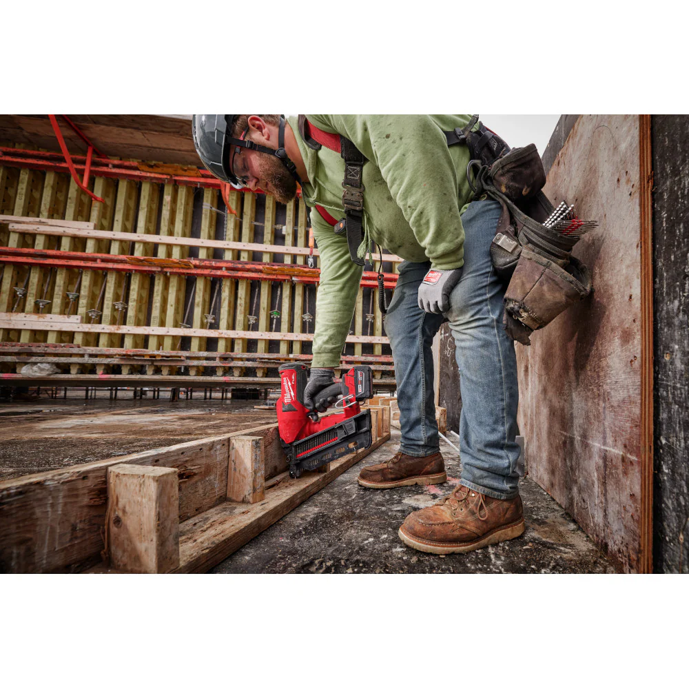 Milwaukee M18 FUEL™ Duplex Nailer - Tool Only - Image 15