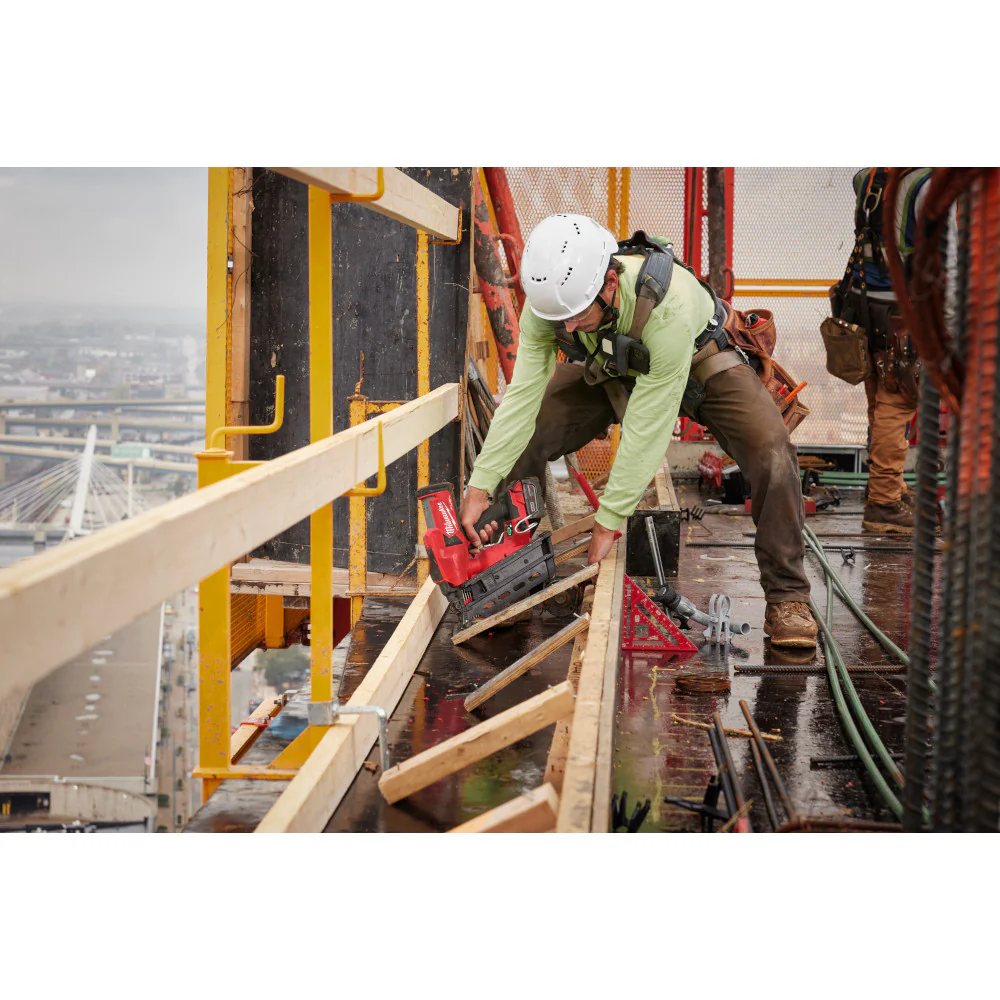 Milwaukee M18 FUEL™ Duplex Nailer - Tool Only - Image 16