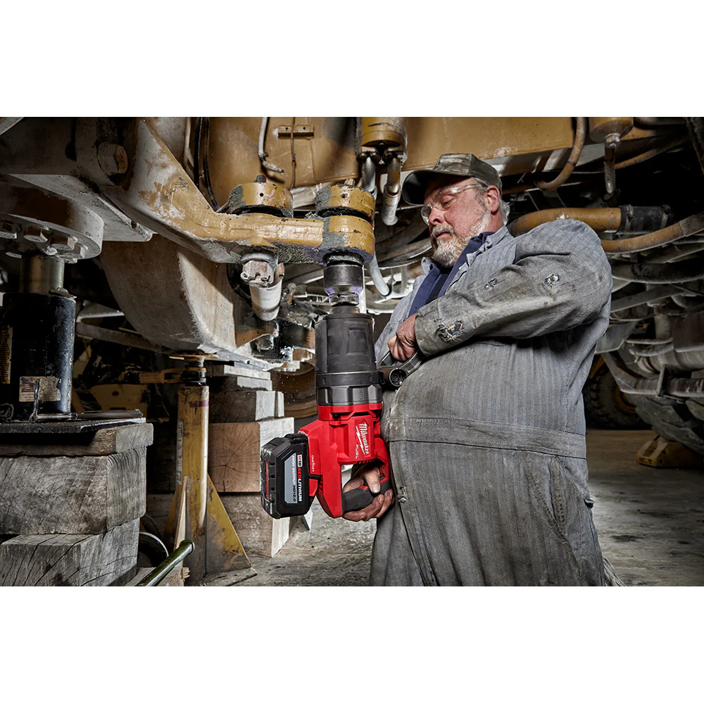 Milwaukee M18 FUEL™ 1" D-Handle High Torque Impact Wrench w/ ONE-KEY™ - Image 8