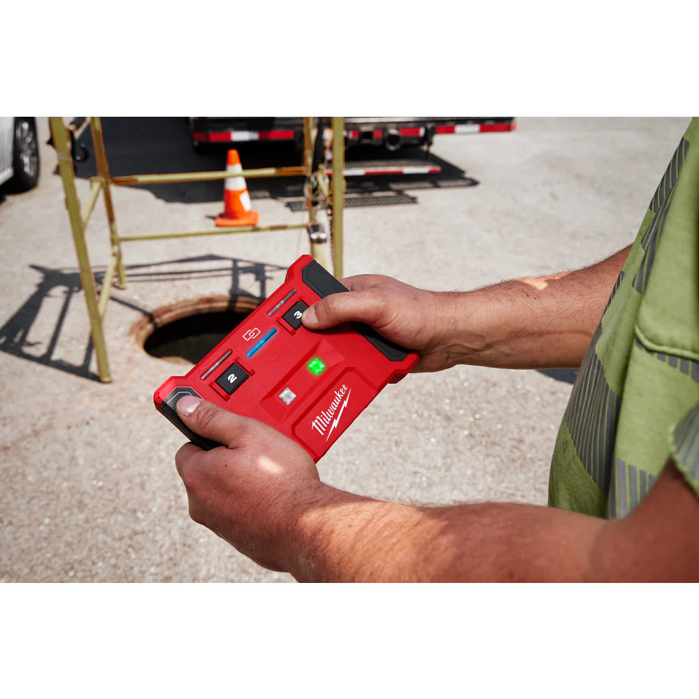 Milwaukee M18™ FORCE LOGIC™ 5" Underground Cable Cutter w/ Wireless Remote - Image 10