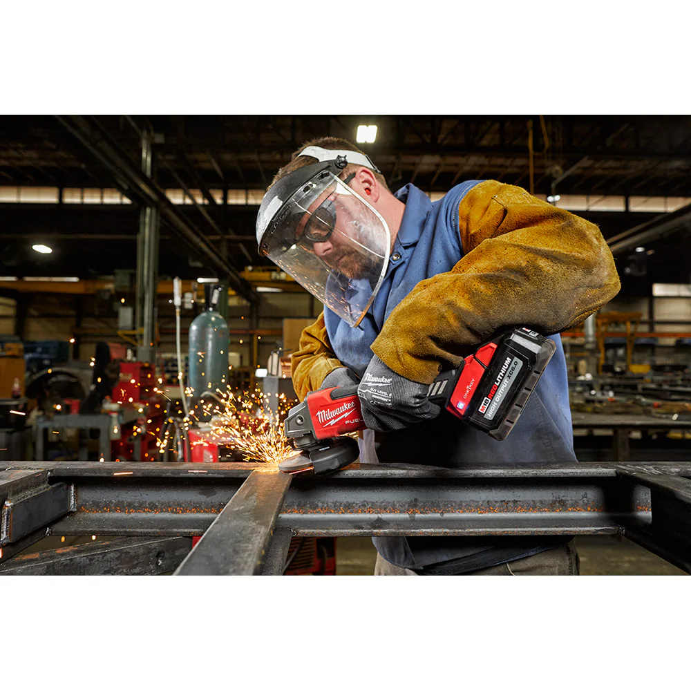Milwaukee M18 FUEL 4-1/2"/5" Braking Grinder w/ ONE-KEY - Image 8