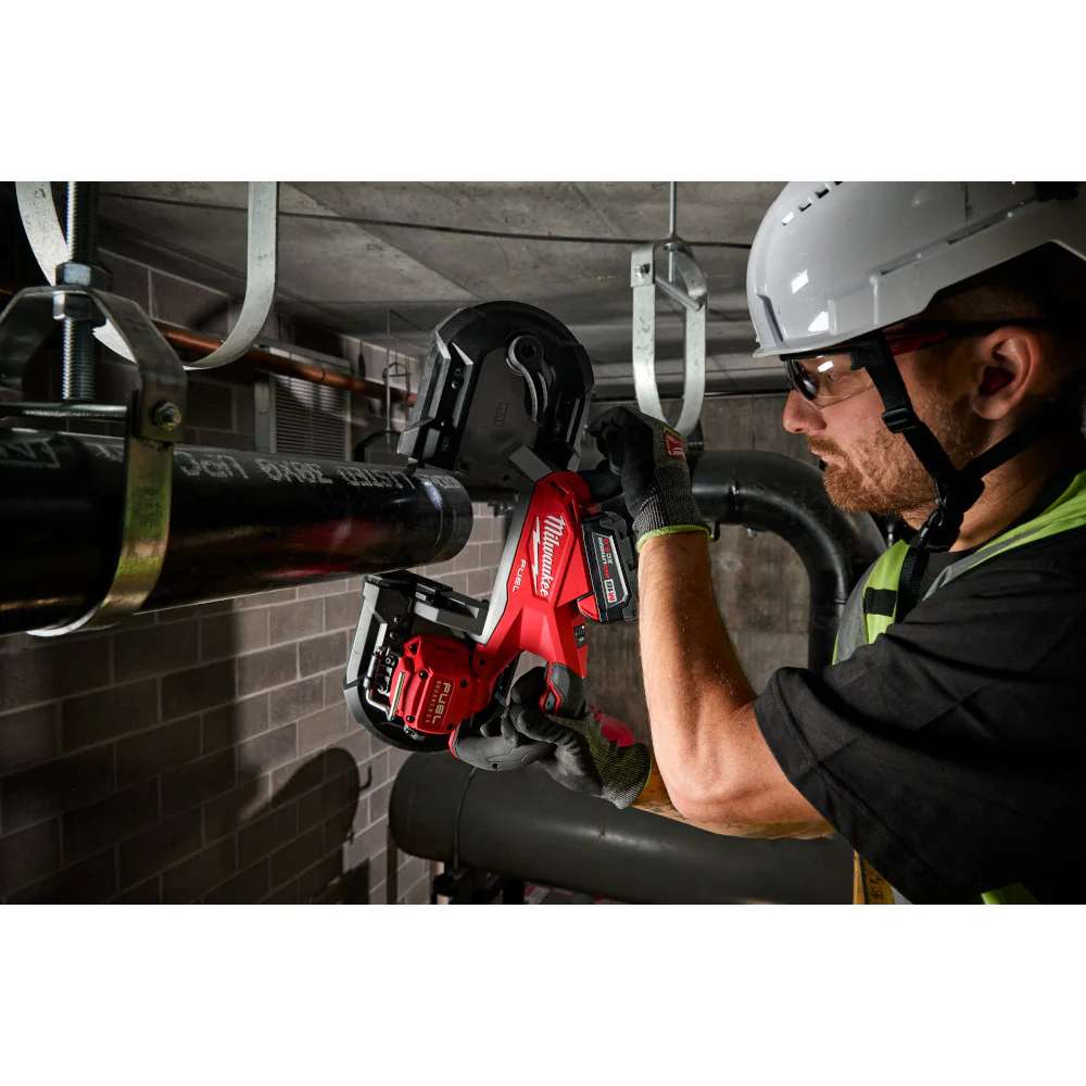 Milwaukee 2929-22 M18 FUEL™ Deep Cut Band Saw Kit - Image 12