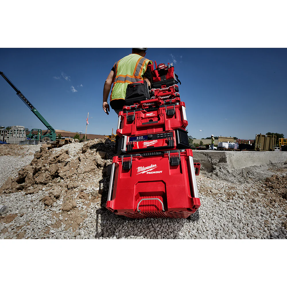 Milwaukee M18 Cordless PACKOUT Radio + Charger - Tool Only - Image 8