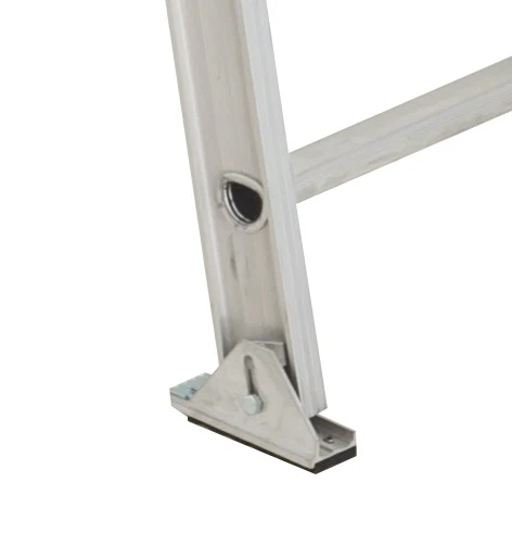 Featherlite Extra Heavy-Duty Aluminum Single Section Ladder - 16ft - Image 3