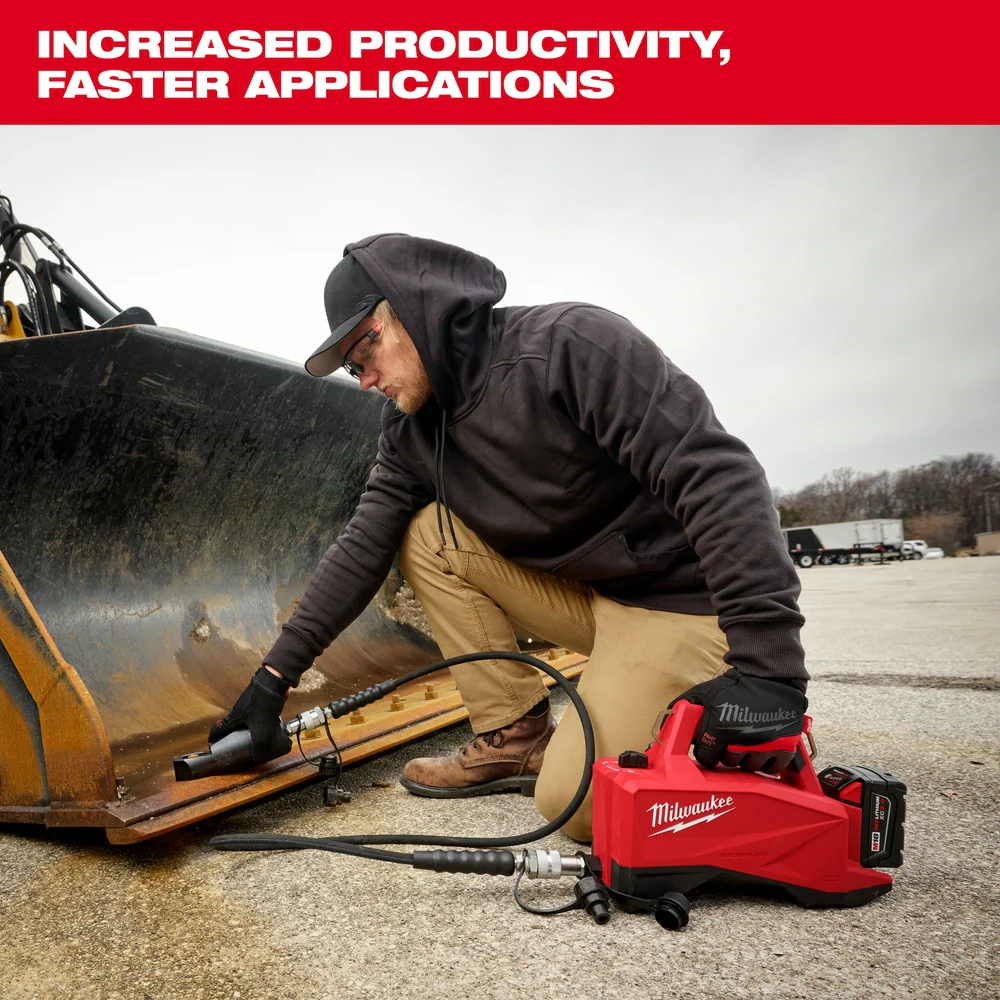 Milwaukee M18™ 60" 3 10,000psi Brushless Single Acting Hydraulic Pump - Image 8