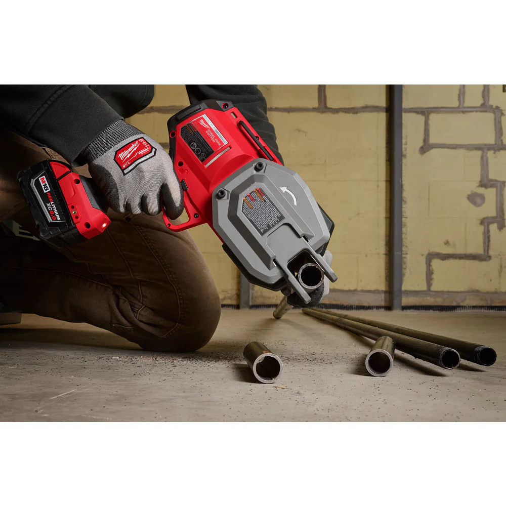 Milwaukee M18 FUEL 1/2" - 1" Steel Pipe Cutter - Tool Only - Image 11