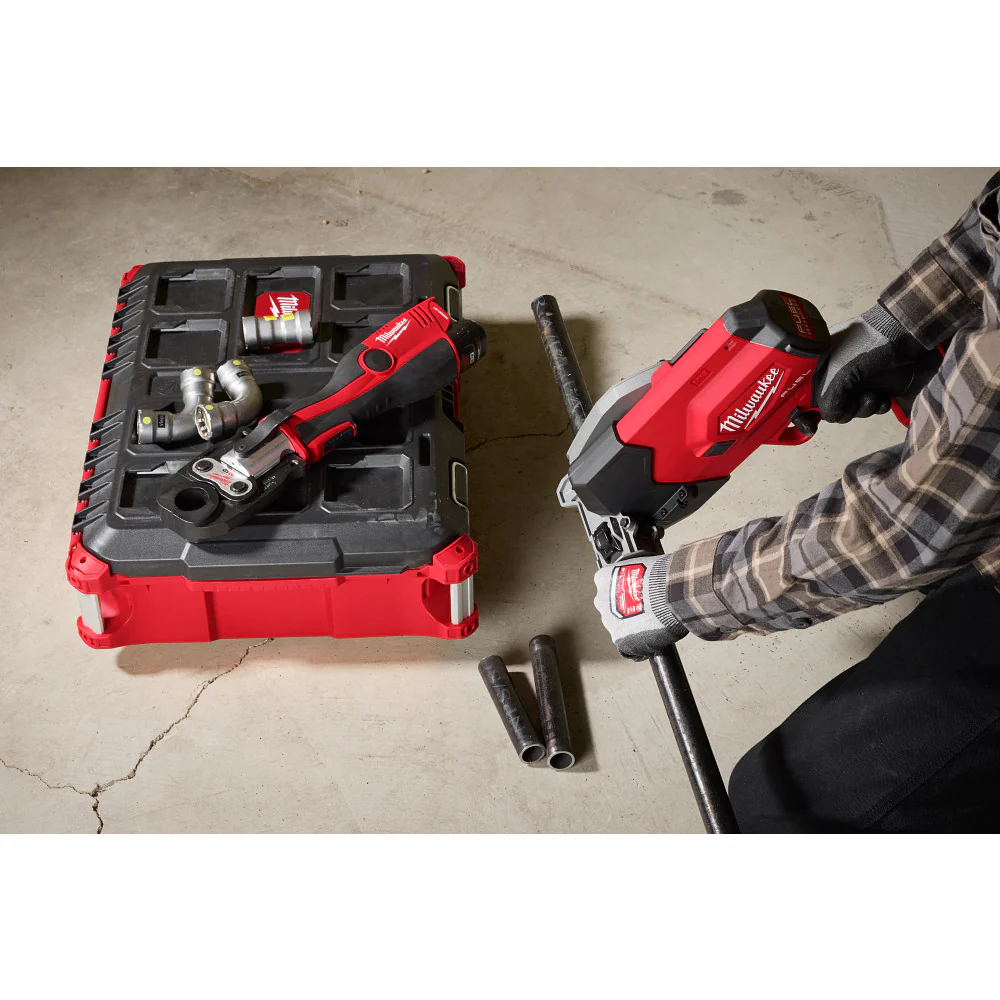 Milwaukee M18 FUEL 1/2" - 1" Steel Pipe Cutter - Tool Only - Image 12