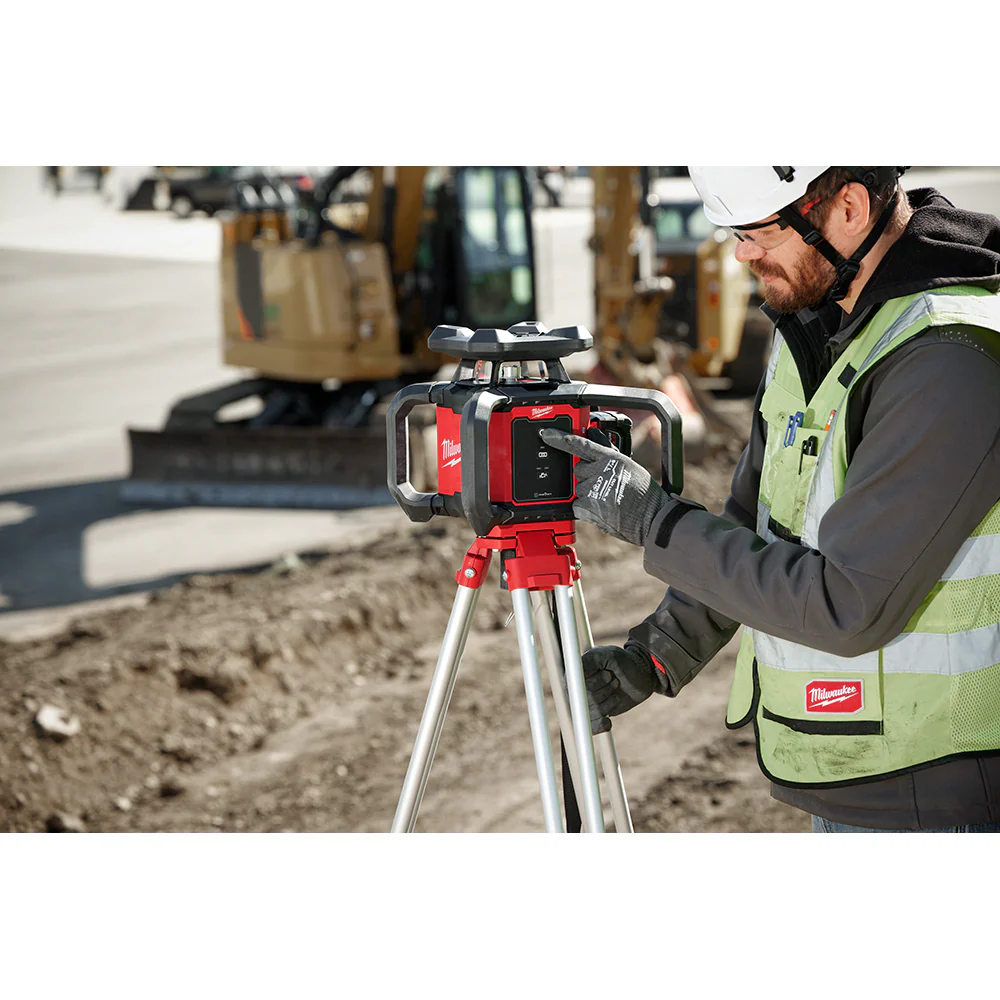 Milwaukee M18 Red Exterior Rotary Laser Level Kit w/ Receiver - Image 6