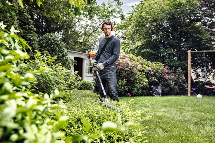 STIHL HL-KM Adjustable Hedge Trimmer KombiTool Attachment - Image 3