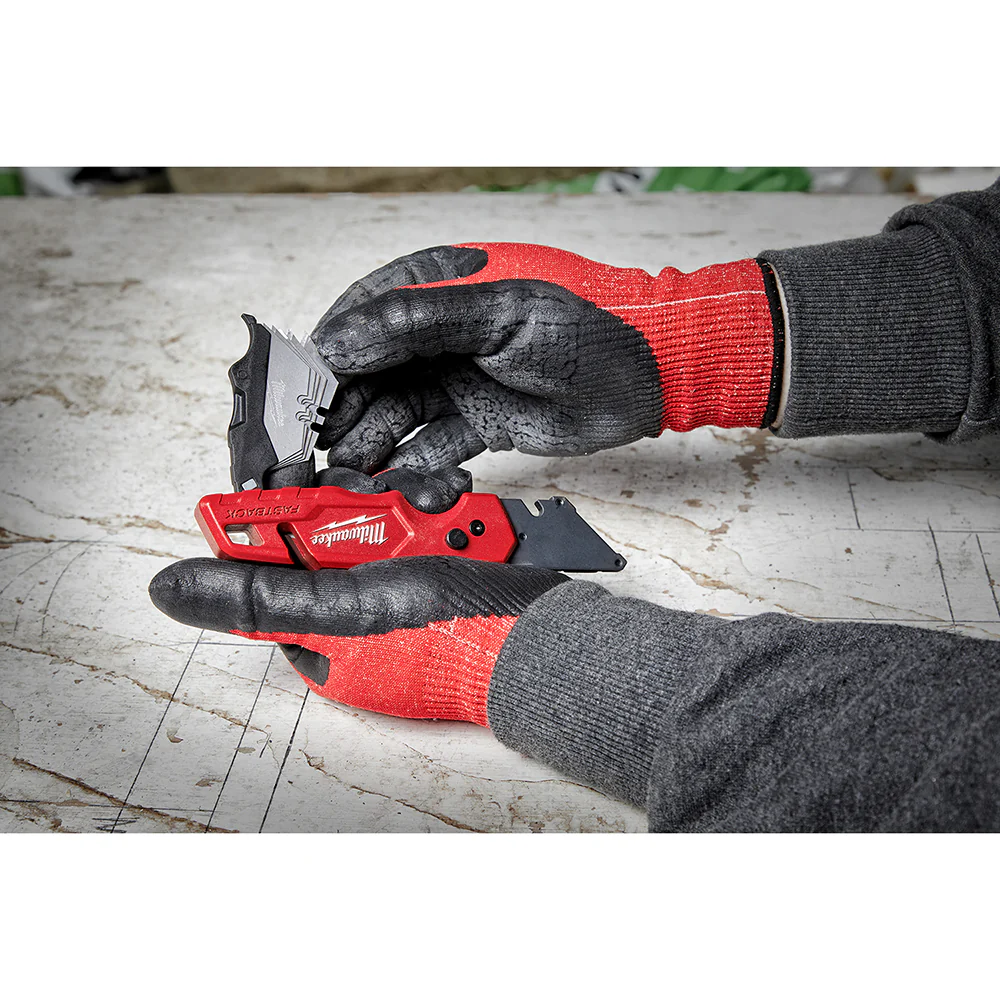 Milwaukee FASTBACK Folding Utility Knife w/ Blade Storage - Image 7