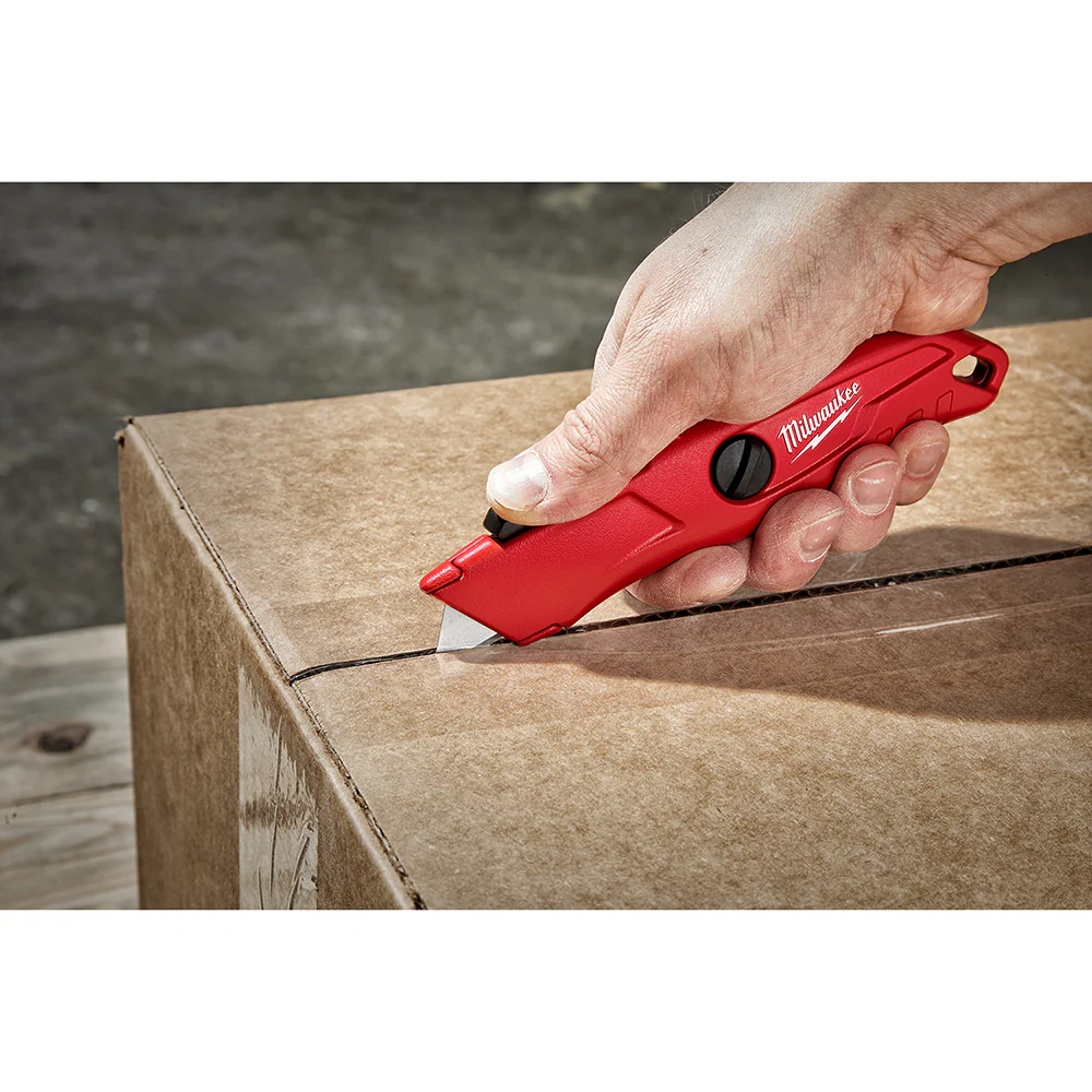 Milwaukee Self Retracting Utility Knife - Image 5