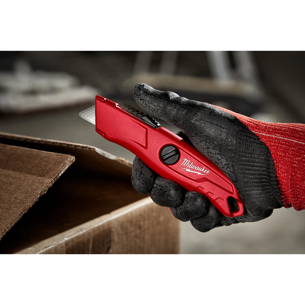 Milwaukee Self Retracting Utility Knife - Image 6