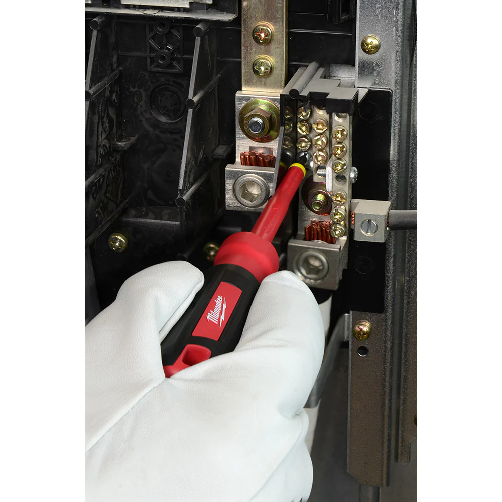 Milwaukee 3-Piece 1000V Insulated Screwdriver Set - Image 4