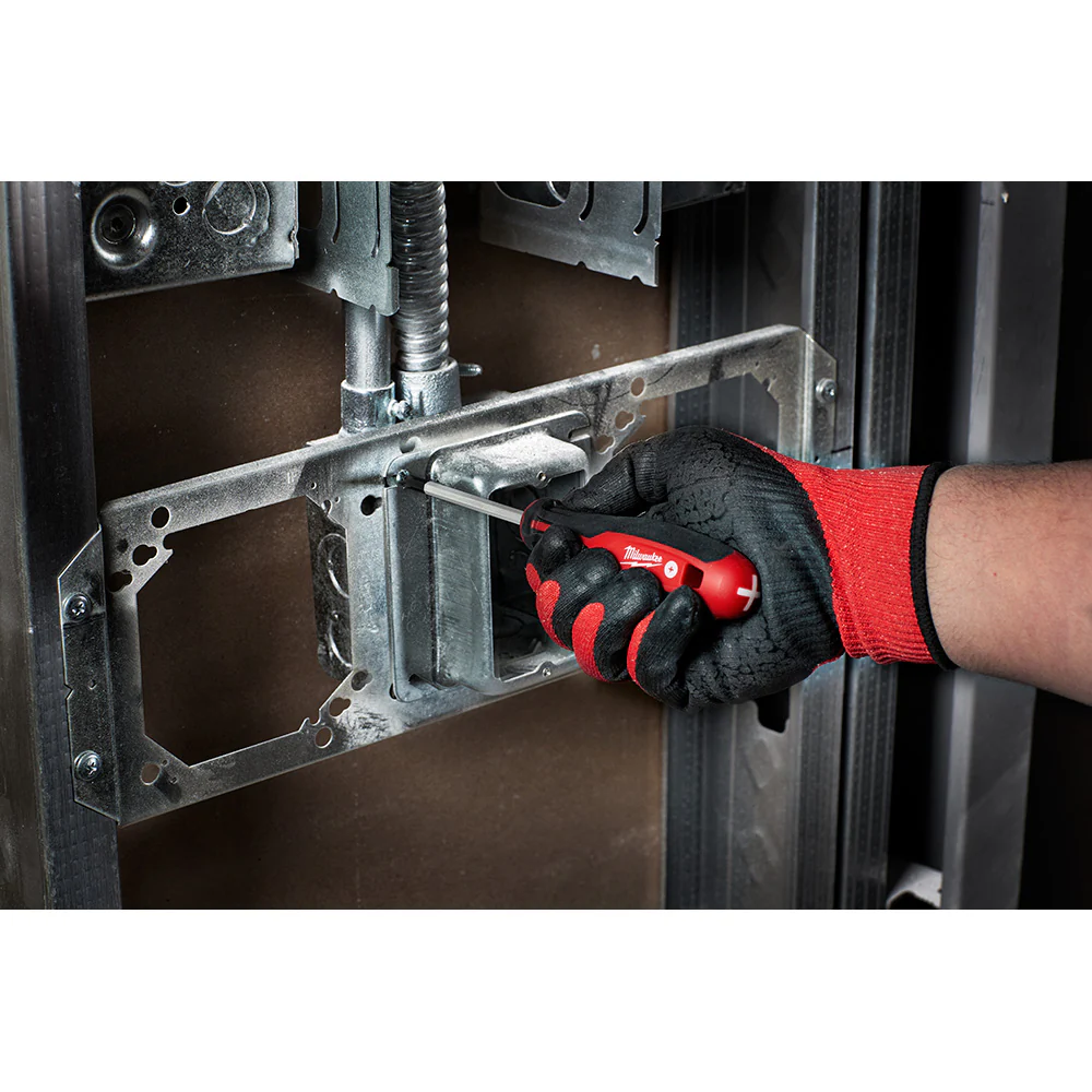 Milwaukee Screwdriver Kit with Square - 8 Piece - Image 4
