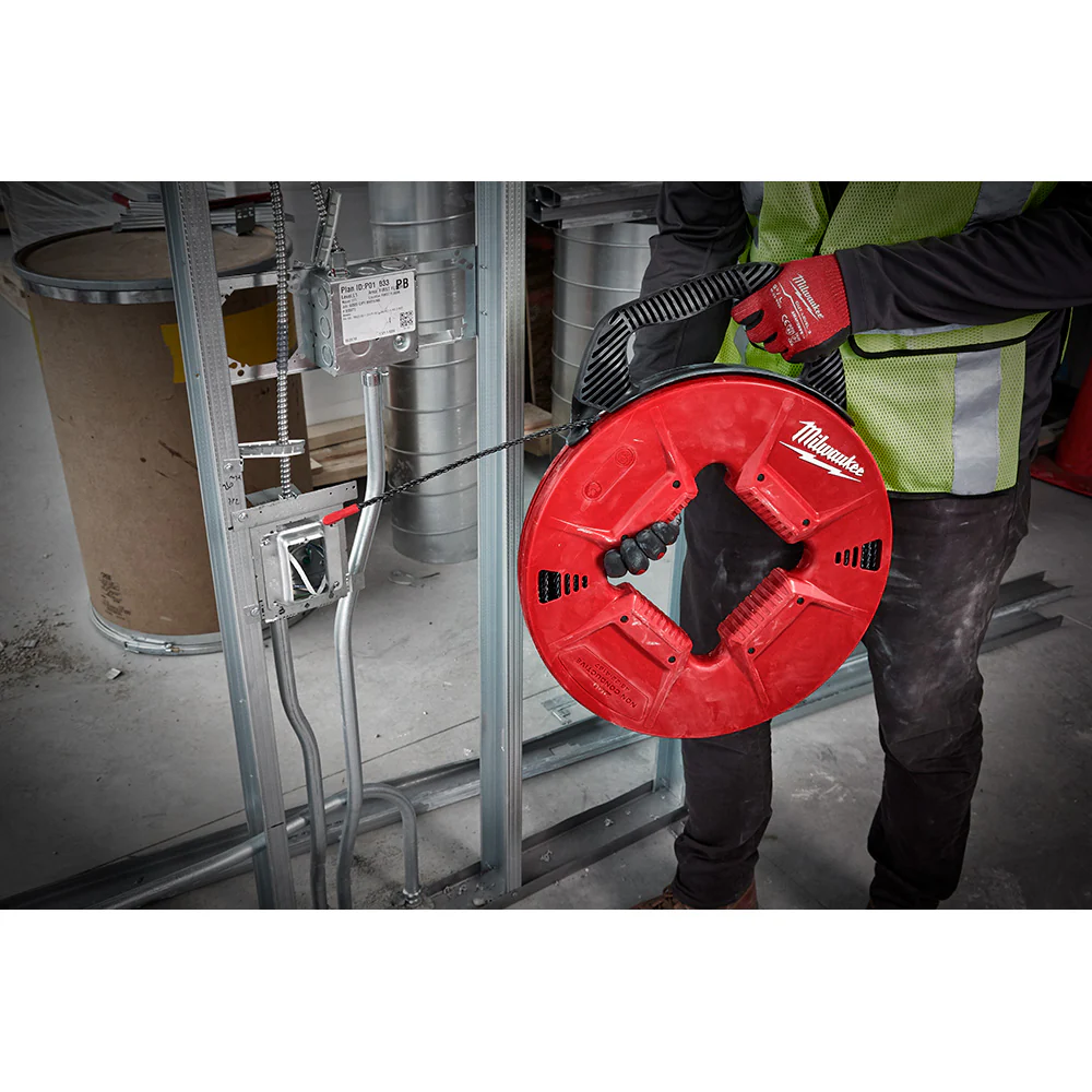Milwaukee 200ft Polyester Fish Tape w/ Non-Conductive Tip - Image 4