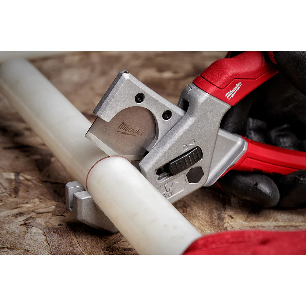 Milwaukee PEX & Tubing Cutter - Image 11