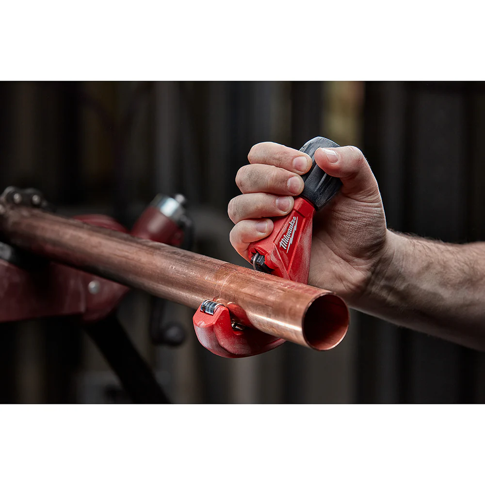 Milwaukee 1-1/2" Constant Swing Copper Tubing Cutter - Image 8